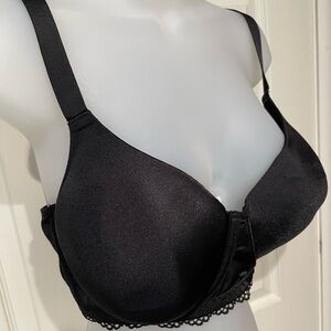 Elegant Playtex Black Women's Bra